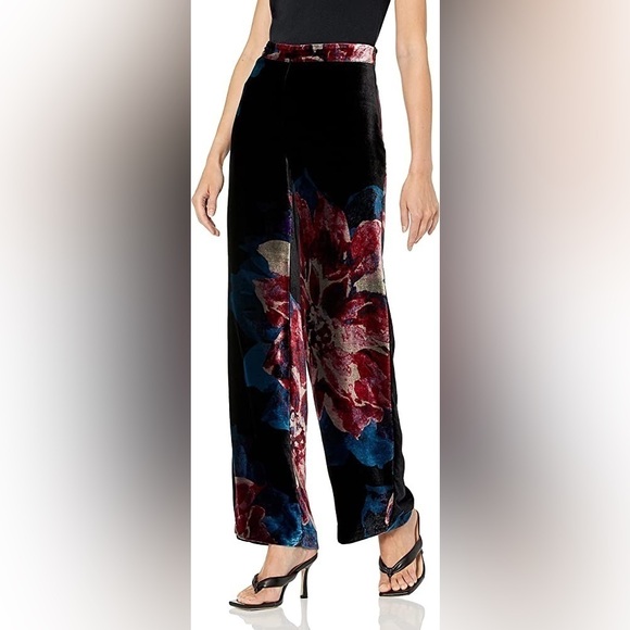 Trina Turk | Women’s Silk Blend Velvet Wide Leg Penelope Pants NWT Size 14 - Picture 1 of 6
